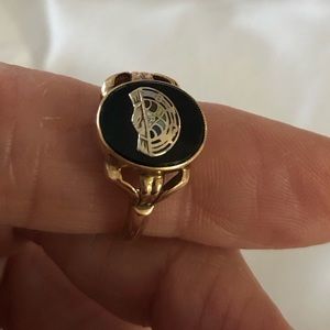 Beautiful 10k rainbow ring